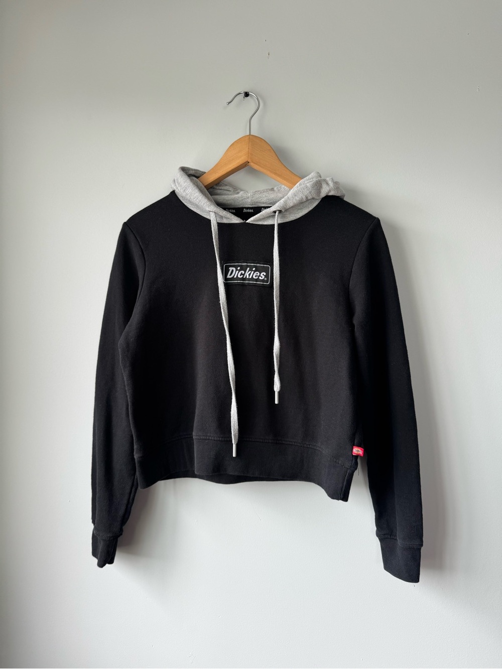 (S) Dickies Black Cropped Sweater with Gray Hood
